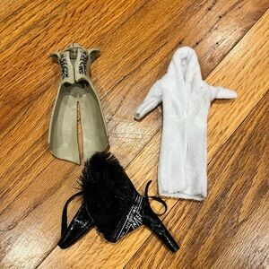 WWE WRESTLING GIRLS ACTION FIGURE‎ OUTFITS